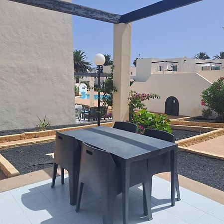 Homeforguest Apartamento Alisios 1 Con Piscina En Corralejo Exteriör bild