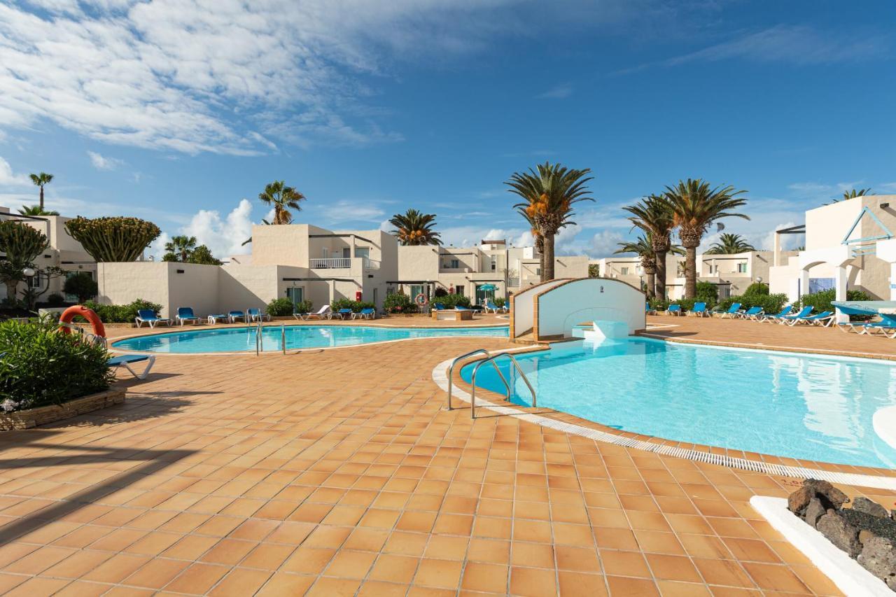 Homeforguest Apartamento Alisios 1 Con Piscina En Corralejo Exteriör bild