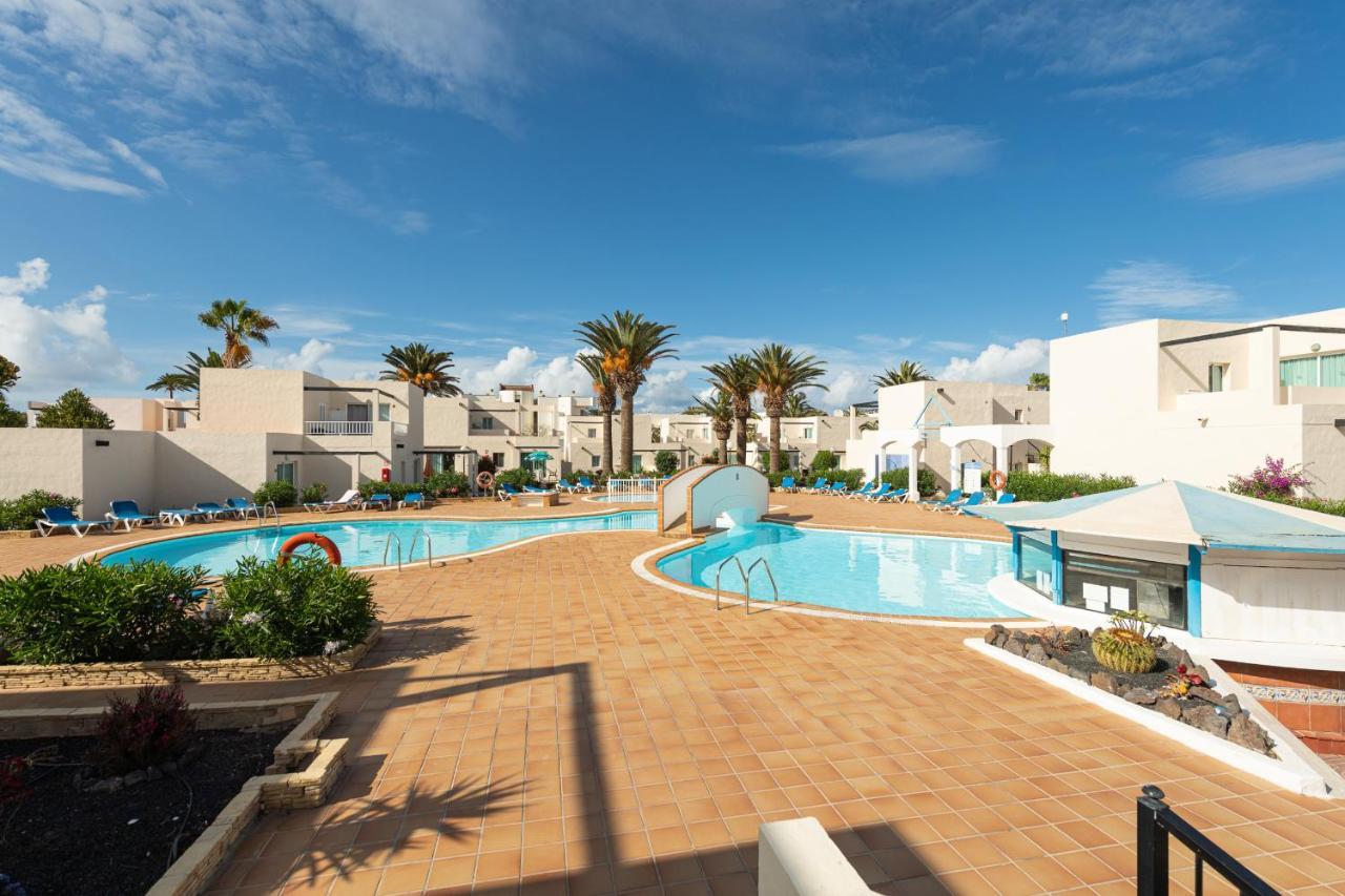 Homeforguest Apartamento Alisios 1 Con Piscina En Corralejo Exteriör bild