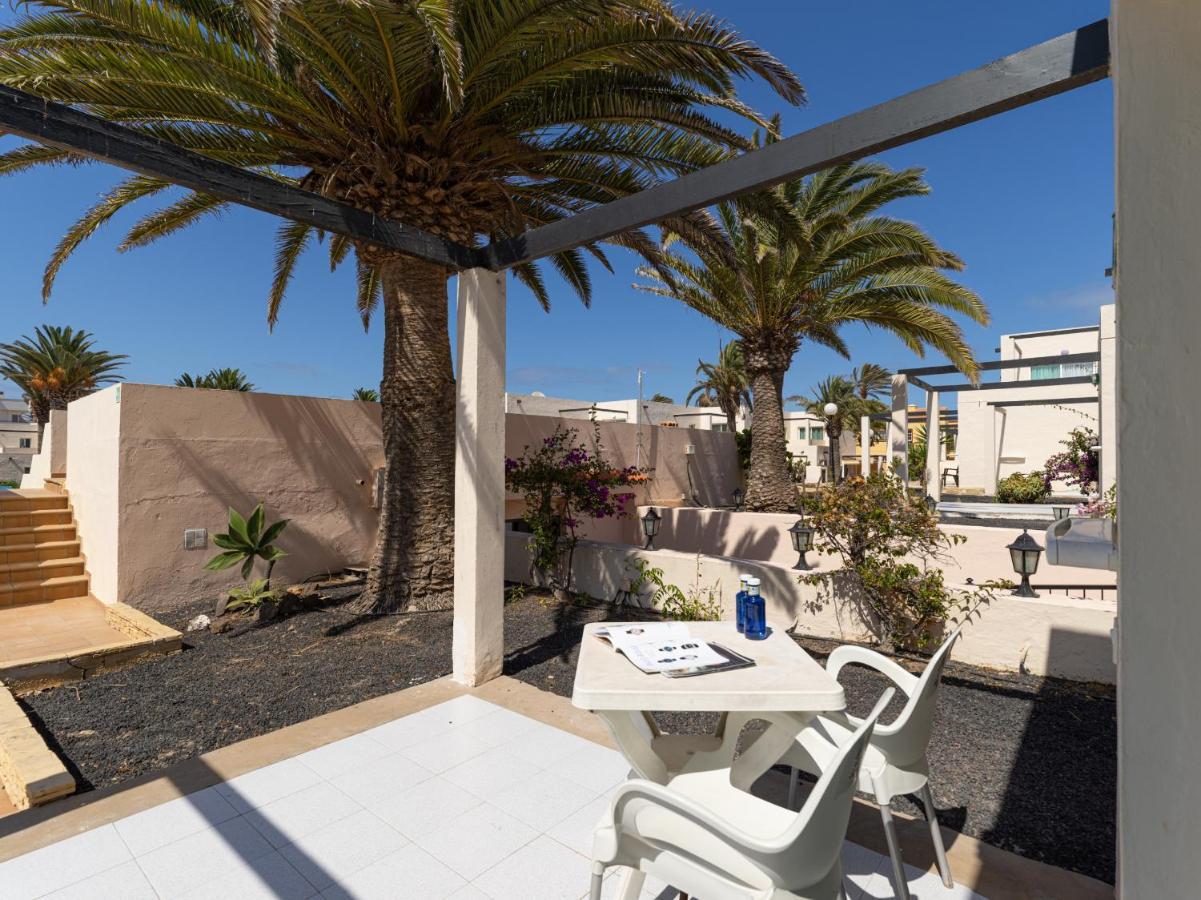 Homeforguest Apartamento Alisios 1 Con Piscina En Corralejo Exteriör bild